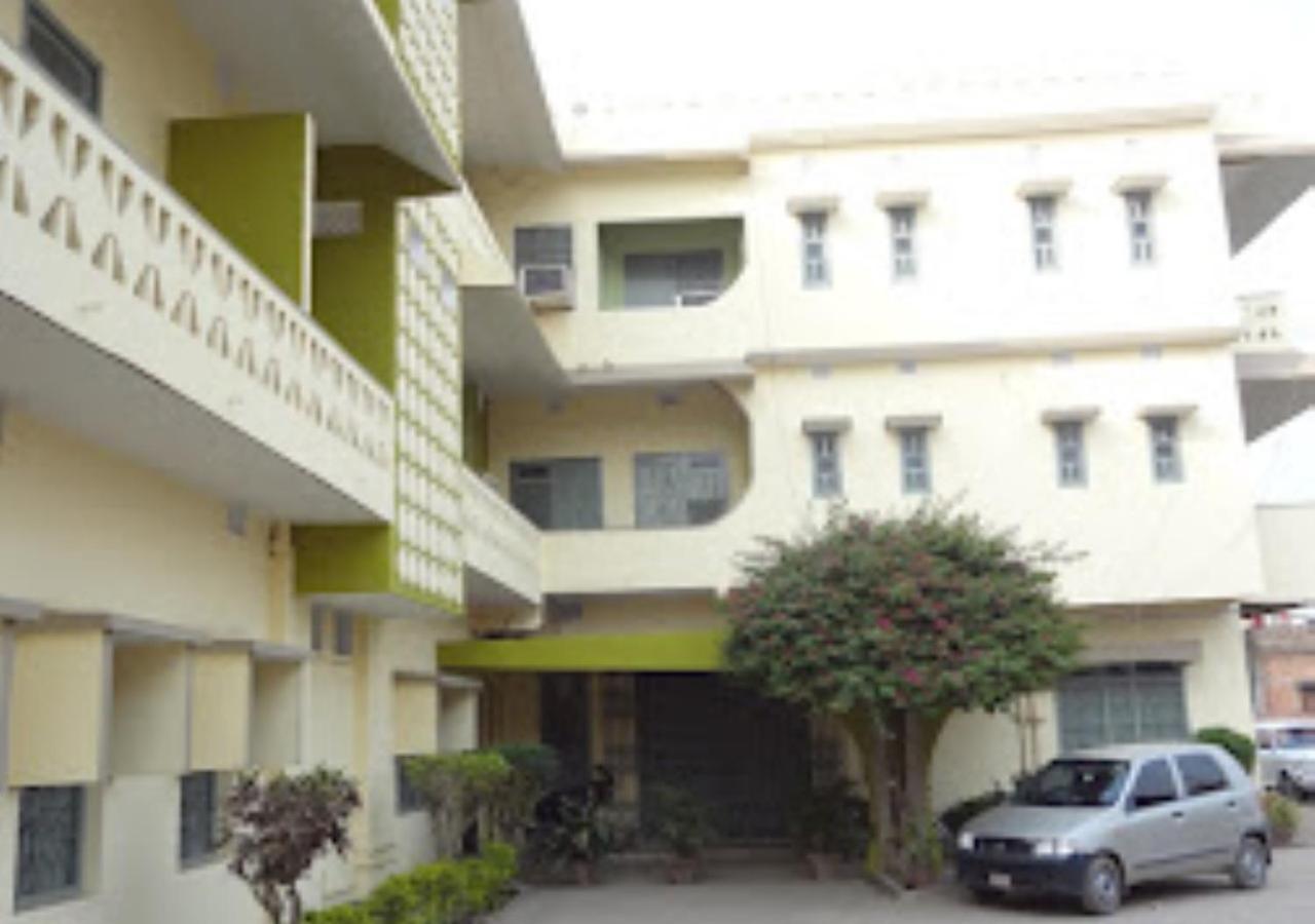 Vijieya Hotel Bihar Saharsa Exterior foto