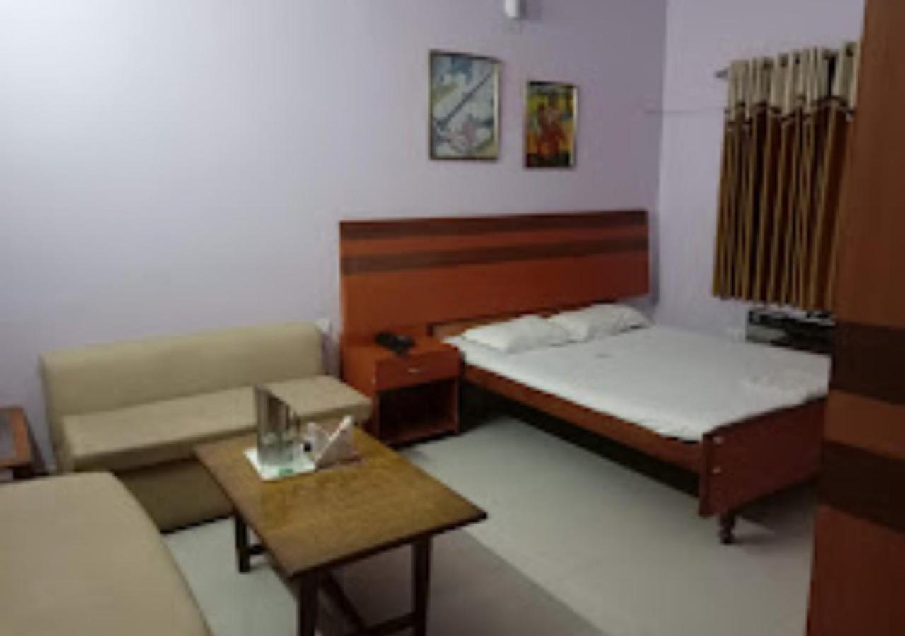 Vijieya Hotel Bihar Saharsa Exterior foto